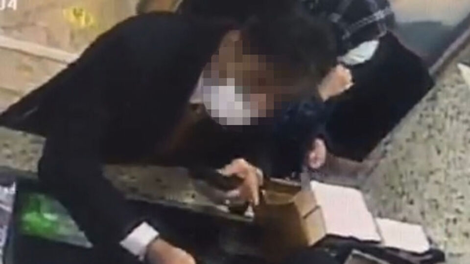 Saniyeler içinde böyle çaldı