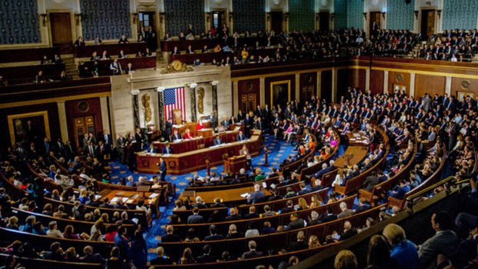 Demokratlar Senato'da da çoğunluğu ele geçirdi
