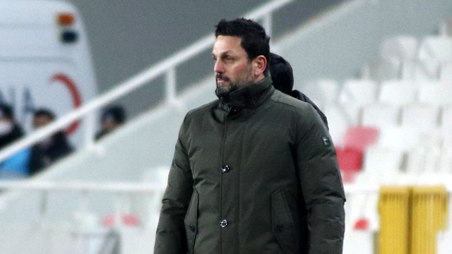 "Şaşkınlığım Erol Bulut'a"