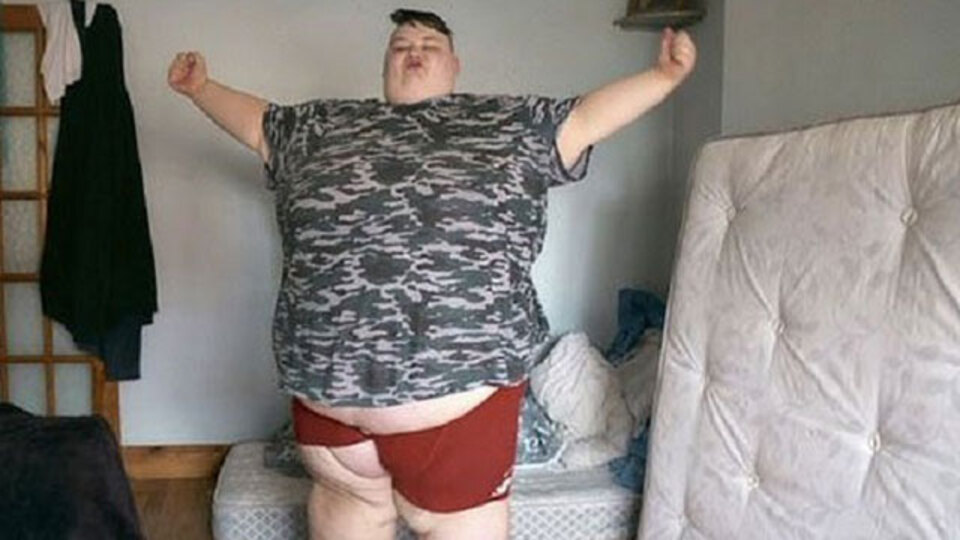 Cinsiyet değiştirmek isteyen kadına "260 kiloluk" engel