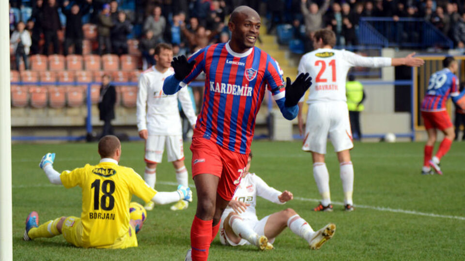 Shelton 35 yaşında hayatını kaybetti