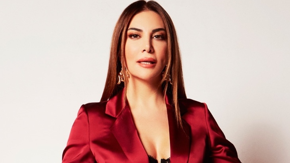 Ebru Yaşar kimdir, nerelidir?