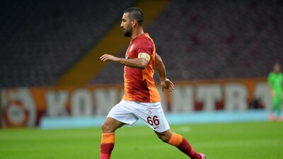 Taraftara olay cevap!