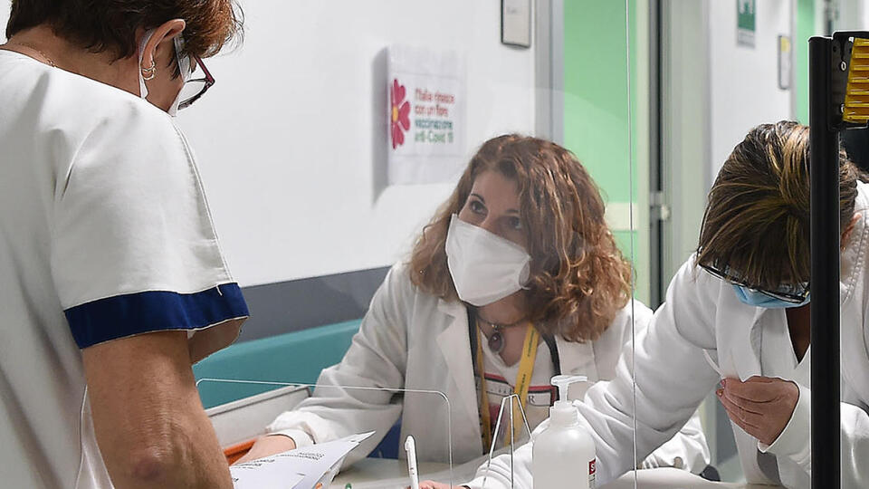 İtalya'da 24 saatte 299 can kaybı