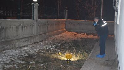 Erkek arkadaşından ayrılan genç kız pencereden atladı