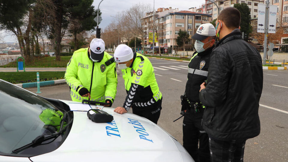 27 bin 893 kişiye kısıtlama cezası!