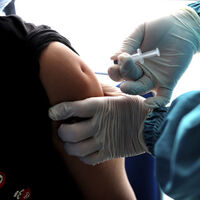 Prof. Özlü'den aşı uyarısı! "Vurulur vurulmaz..."