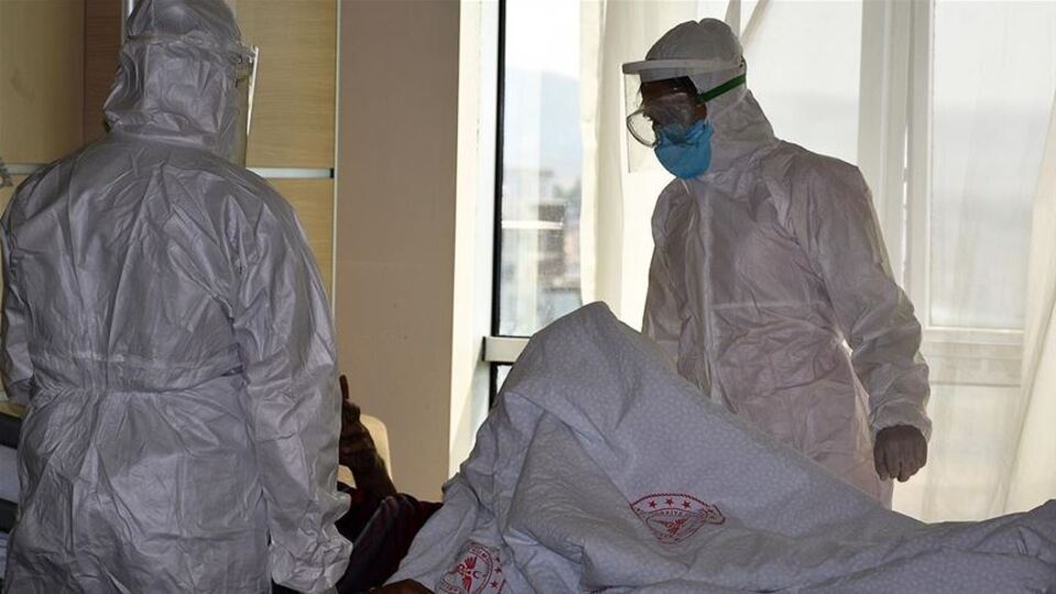 "Sitokin fırtınası"nı önlemek için ilaç çalışmaları yapılıyor