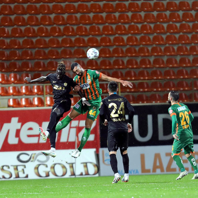 7 gollü maçta kazanan Alanya!