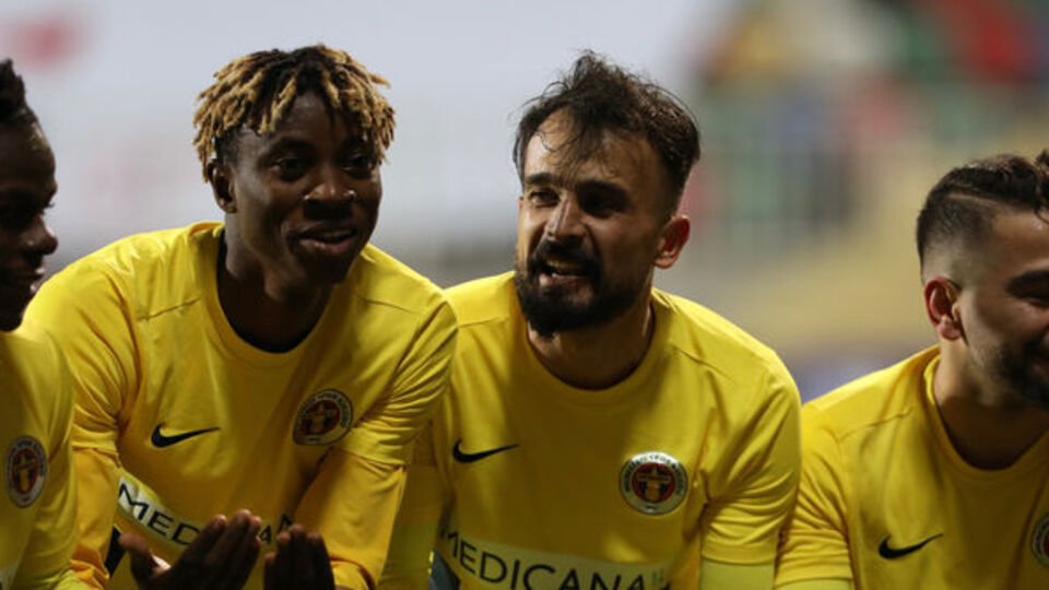 İzmir derbisi nefes kesti
