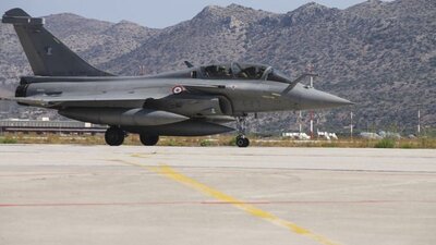 Yunanistan savaş uçakları için Fransa ile anlaştı!