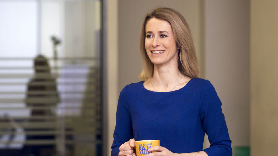 Estonya'nın ilk kadın başbakanı seçildi!