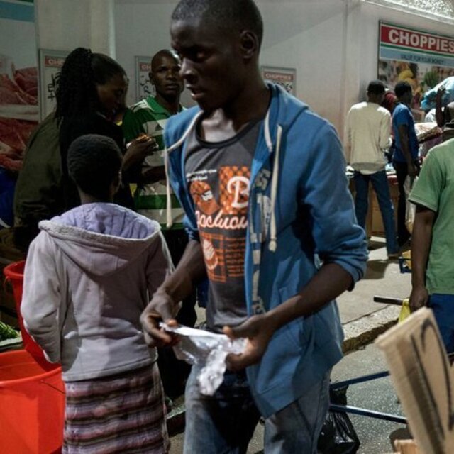 Zimbabve'de 4 bakan Kovid-19'dan öldü, düzenleme geldi!