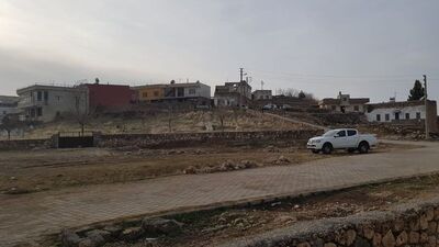 Yengesi ve yeğenlerine kurşun yağdırdı