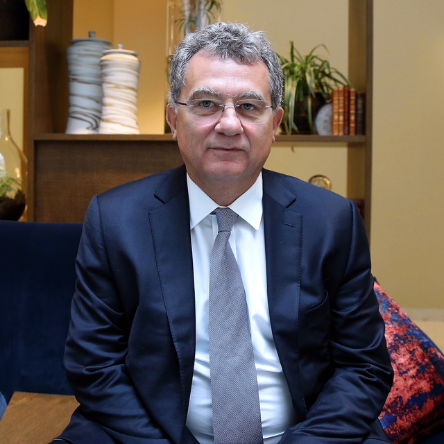 'Oyunun kuralları değil kendisi değişiyor'