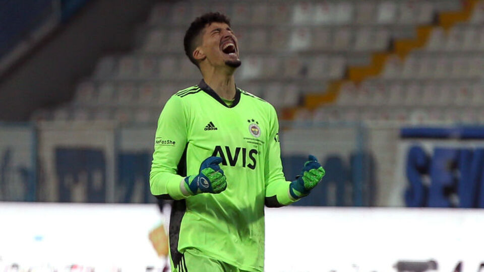 Fenerbahçe'nin değişilmezi Altay!