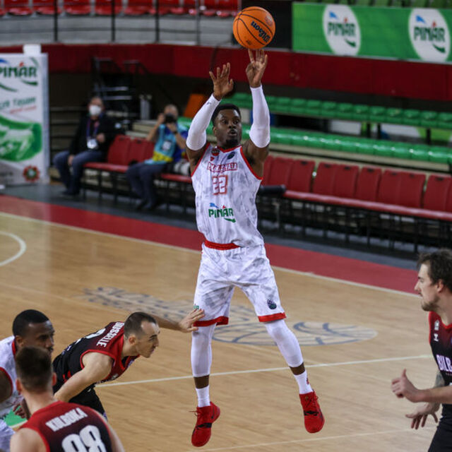 Son play-off bileti Karşıyaka'nın