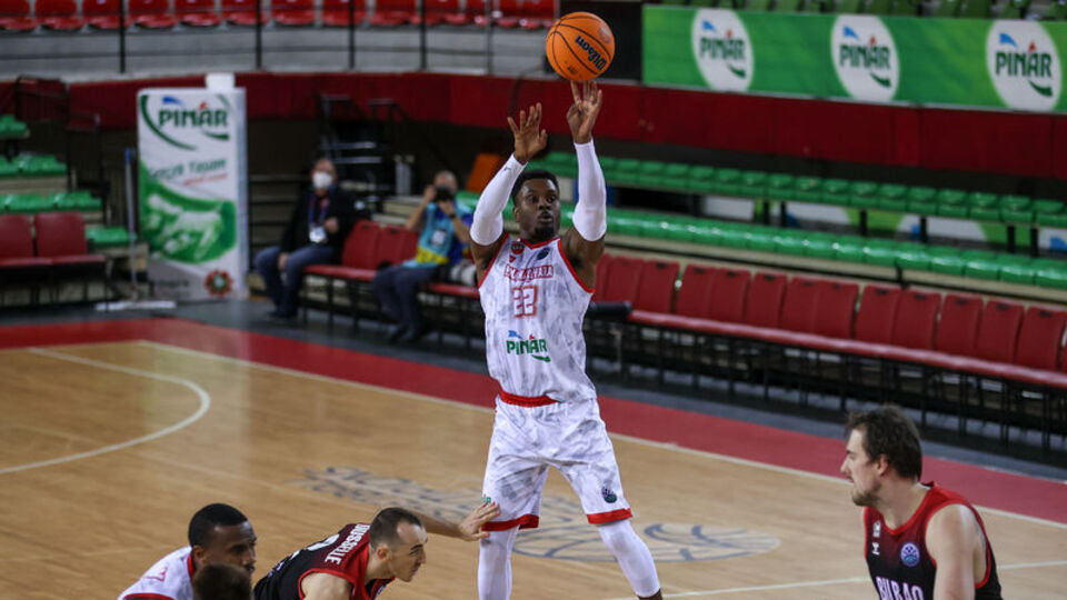 Son play-off bileti Karşıyaka'nın