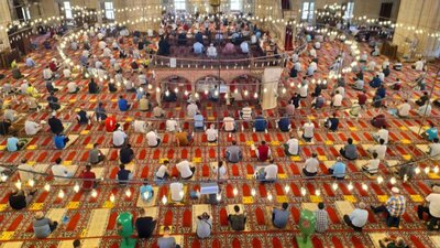 İstanbul cuma namazı saati