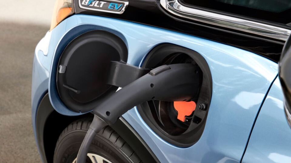 2035'te tüm araçları elektrikli olacak