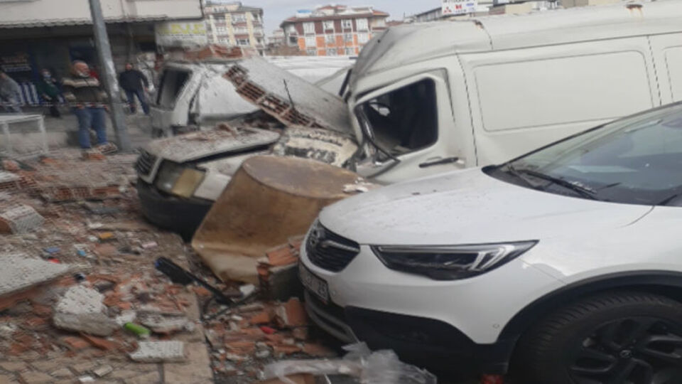 Bahçelievler'de sanayi sitesinde patlama!