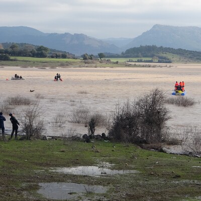 Sel sularına kapılmadan uyarıda bulunmuş!