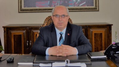 Belediye başkanı koronaya yenik düştü