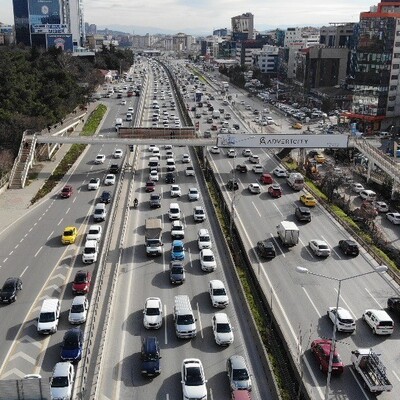 İstanbul'da trafik erken saatlerde başladı!