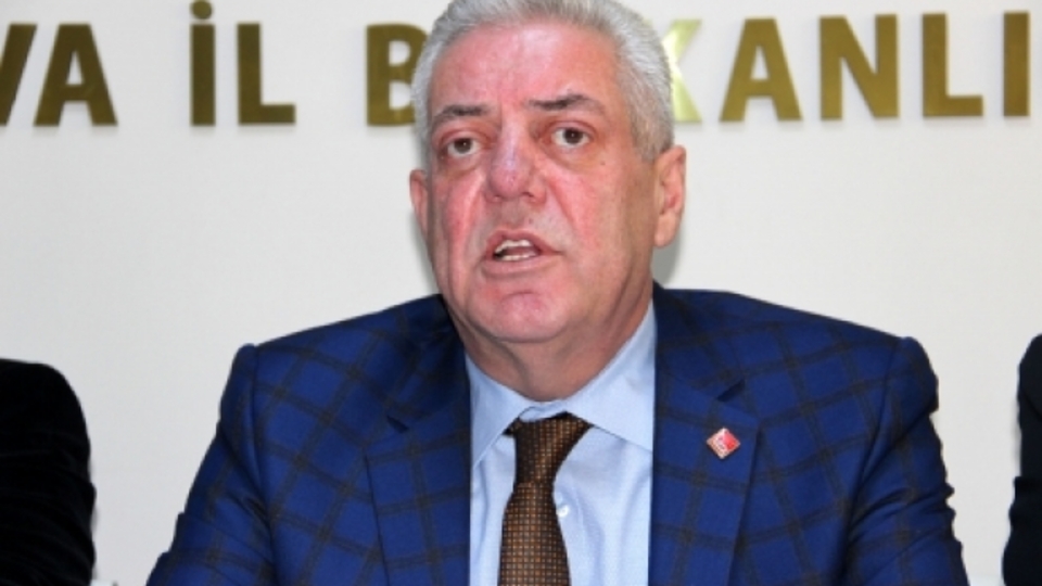 Özcan Özel kimdir?