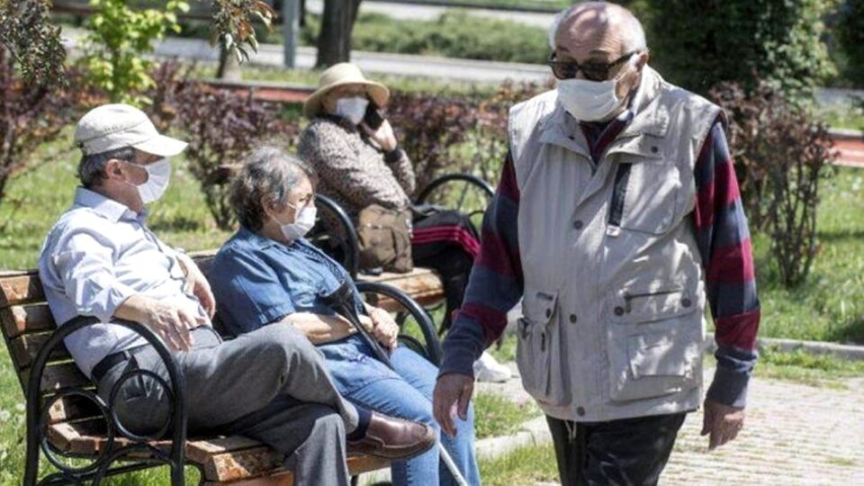 65 yaş üstü sokağa çıkma saatleri