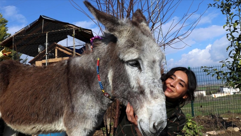 İnci hemşirenin arkadaşı Pamuk...