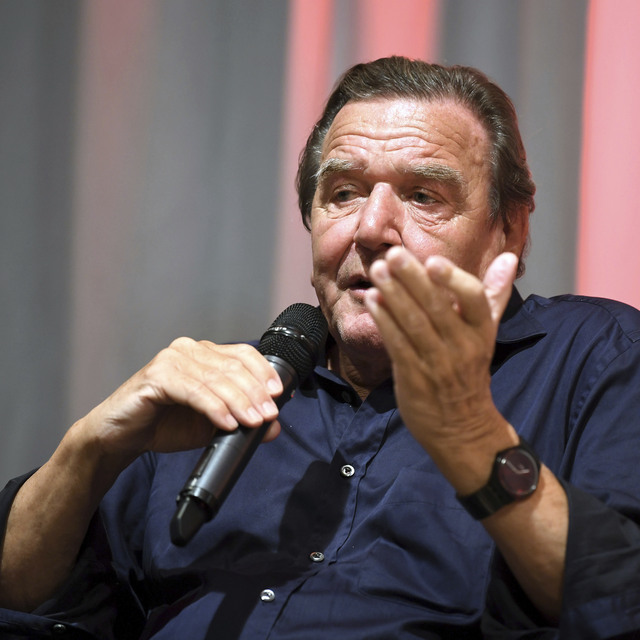 Schröder'den AB'ye Türkiye çağrısı!