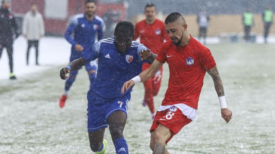 Karlı maçta kazanan Ankaraspor oldu