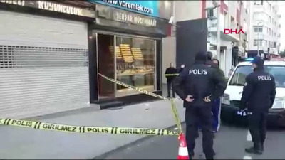 Kuyumcuyu soyacaktı, canından oldu