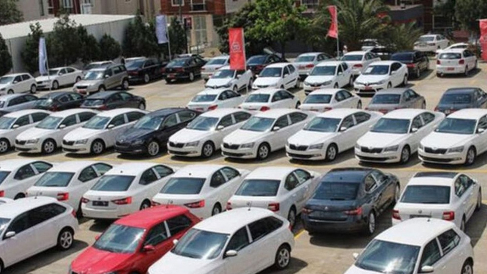 İkinci el araba fiyatları düşer mi?