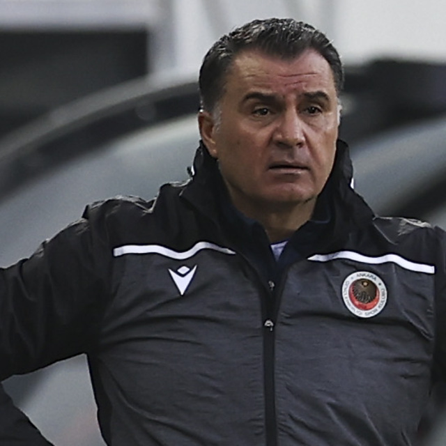 "İstifa edeceğim"