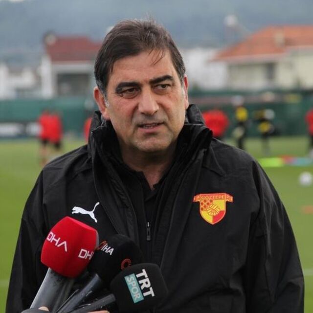 Göztepe Karaman'la gülemedi