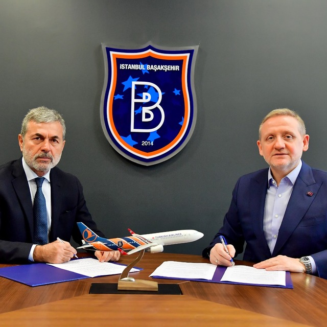Aykut Kocaman imzaladı