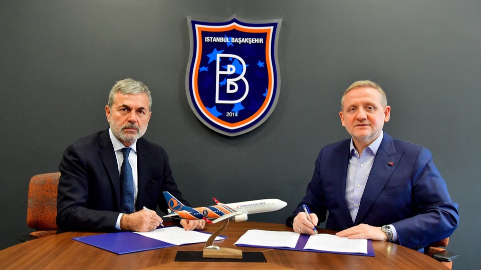 Aykut Kocaman imzaladı