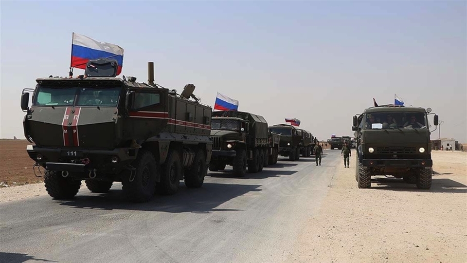 Esad rejimi ile YPG'nin çatıştığı Kamışlı'ya Rusya'dan takviye destek