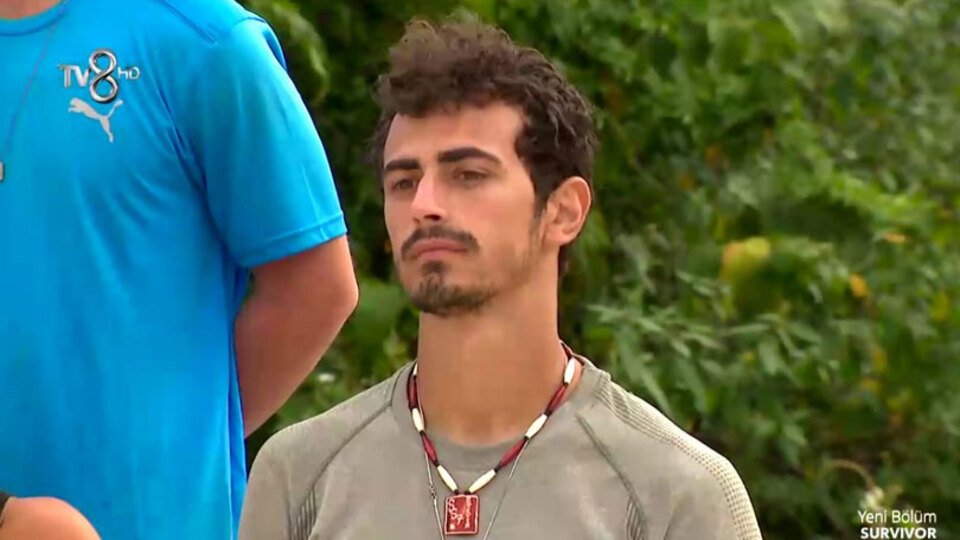 Survivor Emin neden elendi, sakatlığı nedir?