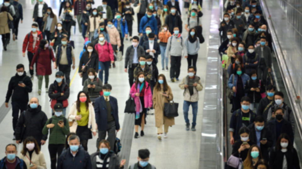 "Covid-19'un İngiltere mutasyonu maskeden bulaşabilir"