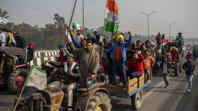 Hindistan'da Yeni Delhi'nin çevresinde uygulanan internet yasağı uzatıldı!