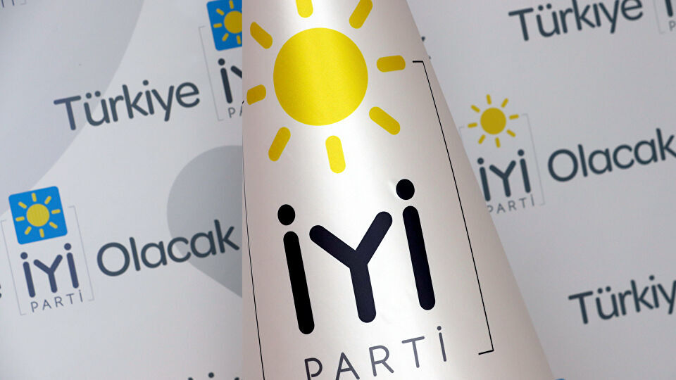 İYİ Parti'den yeni Anayasa mesajı