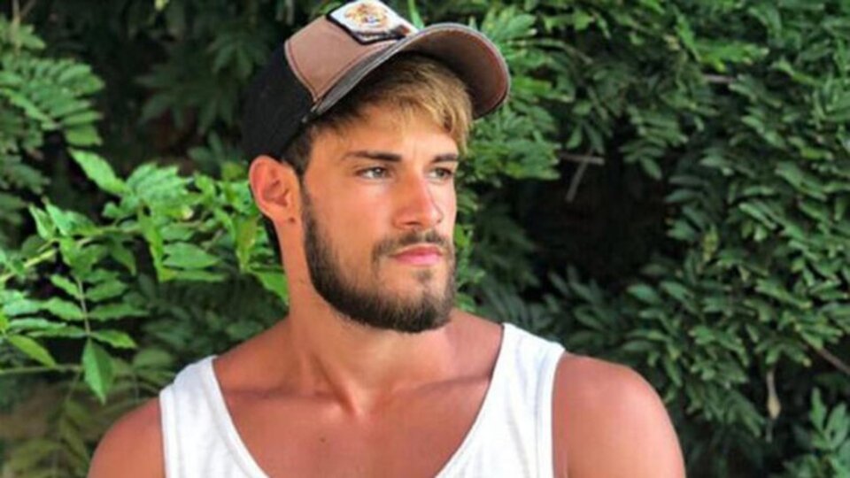 Survivor Batuhan Karacakaya kimdir?