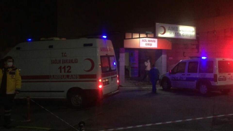 Kavgaya müdahale eden polislere ateş açıldı