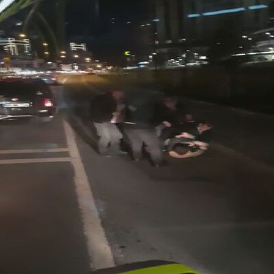 Önce kaza sonra taksiciye feci darp!