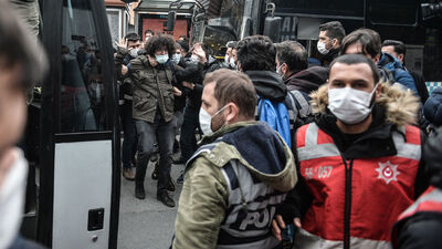 Siyasette Boğaziçi polemiği