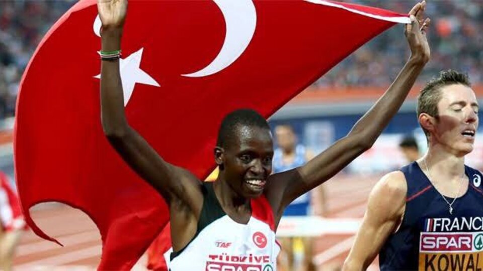 Altın madalyası Türkiye'ye gönderildi