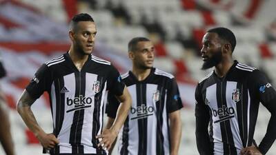 Beşiktaş irtifa kaybediyor!